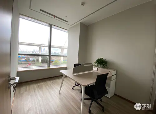 231.00m²