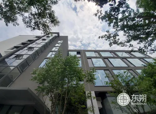 362.40m²