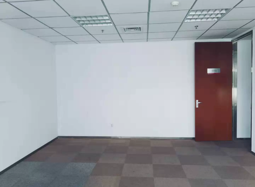 740㎡