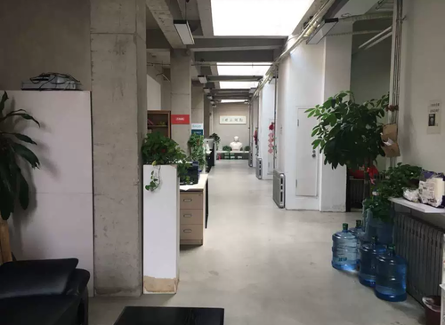1370㎡