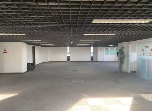 902㎡