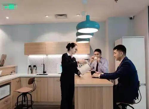 单间（带窗）