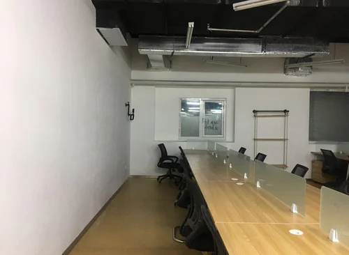 单间(带窗)