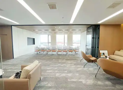 422m²