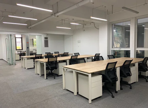 216m²