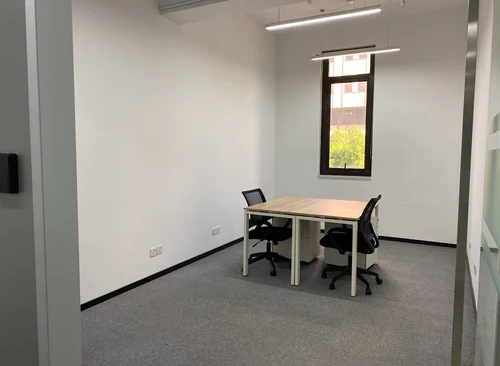 216m²