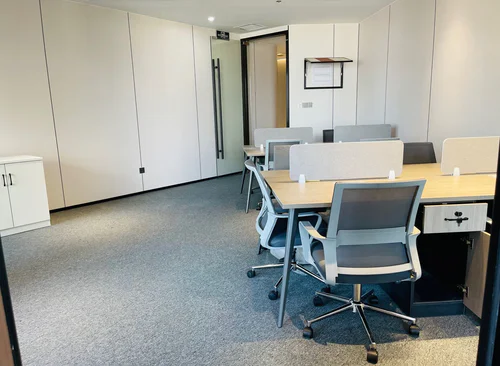 浦东 东方金融广场 169平米 精装修